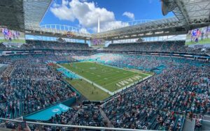 塞瓦略斯镜,头下搞笑瞬,间曝光,亚博体育,亚博体育官网,亚博体育app,亚博体育下载